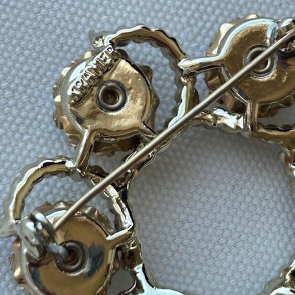 KRAMER Aurora Borealis AB Lavender Crystal Gold Circle BROOCH - Picture 10 of 10